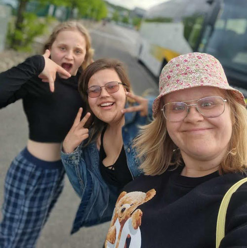 Blid från lägret